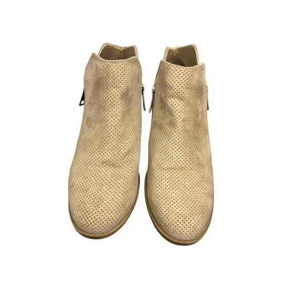 Universal Thread Side Zipper Booties Light Tan Size 6 - Picture 6 of 8